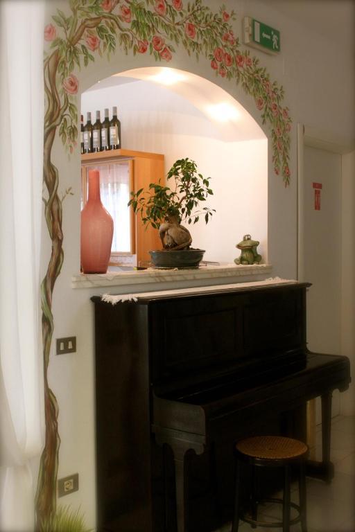 Hotel Manuela Cinquale Buitenkant foto
